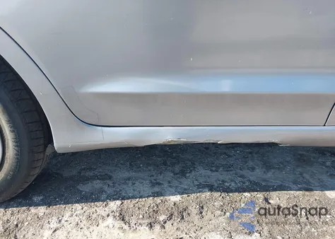 2017 Hyundai Elantra Se z USA, uszkodzony, nr VIN 5NPD74LF8HH080506